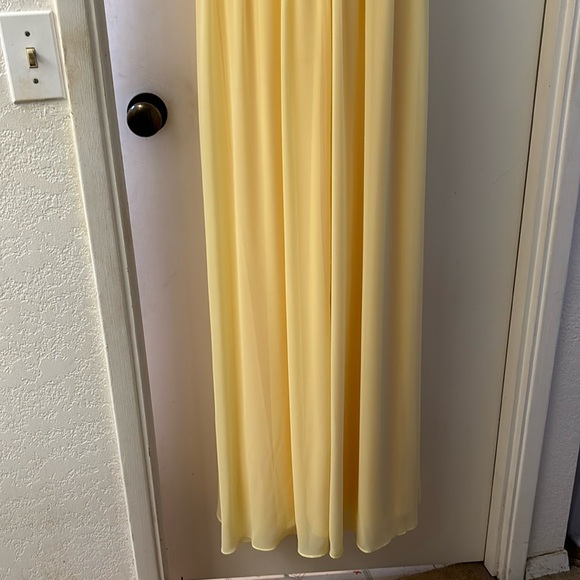 David’s Bridal Long Chiffon Highneck Canary Bridesmaid Gown - Picture 5 of 9